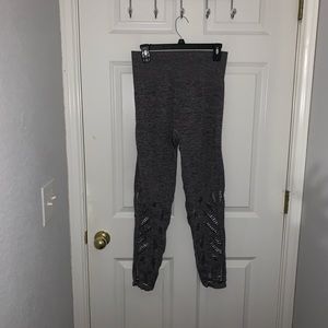 NEW PINK compression cropped legging.